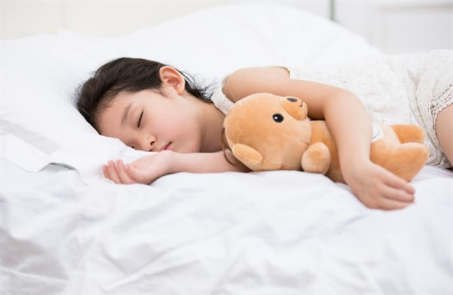 为什么要培养孩子的自主性，为什么要尽早培养孩子自己睡觉呢_https://www.shafeng.cn_教育_第3张