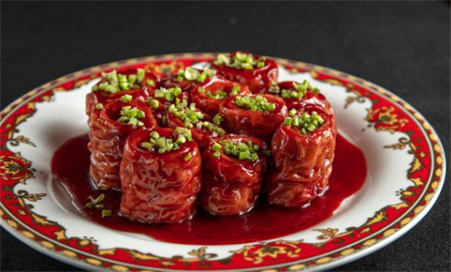 ​鲁菜的主要特点有哪些 鲁菜有代表性的菜_https://www.shafeng.cn_美食_第1张