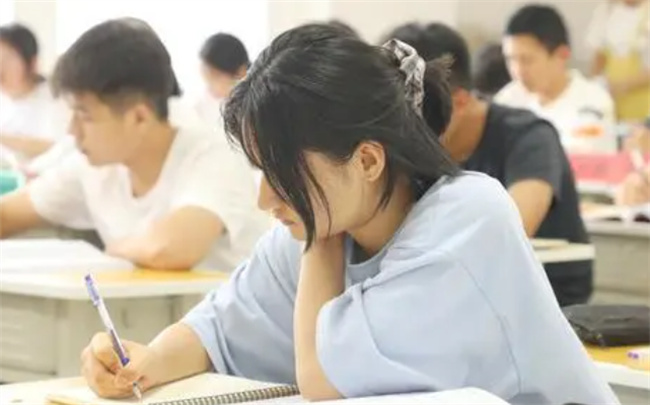 高考补课哪个机构比较好_https://www.shafeng.cn_教育_第1张